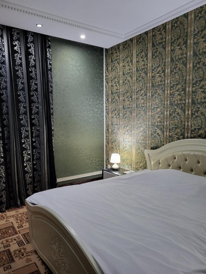 Seoul Hotel Shymkent Eksteriør billede