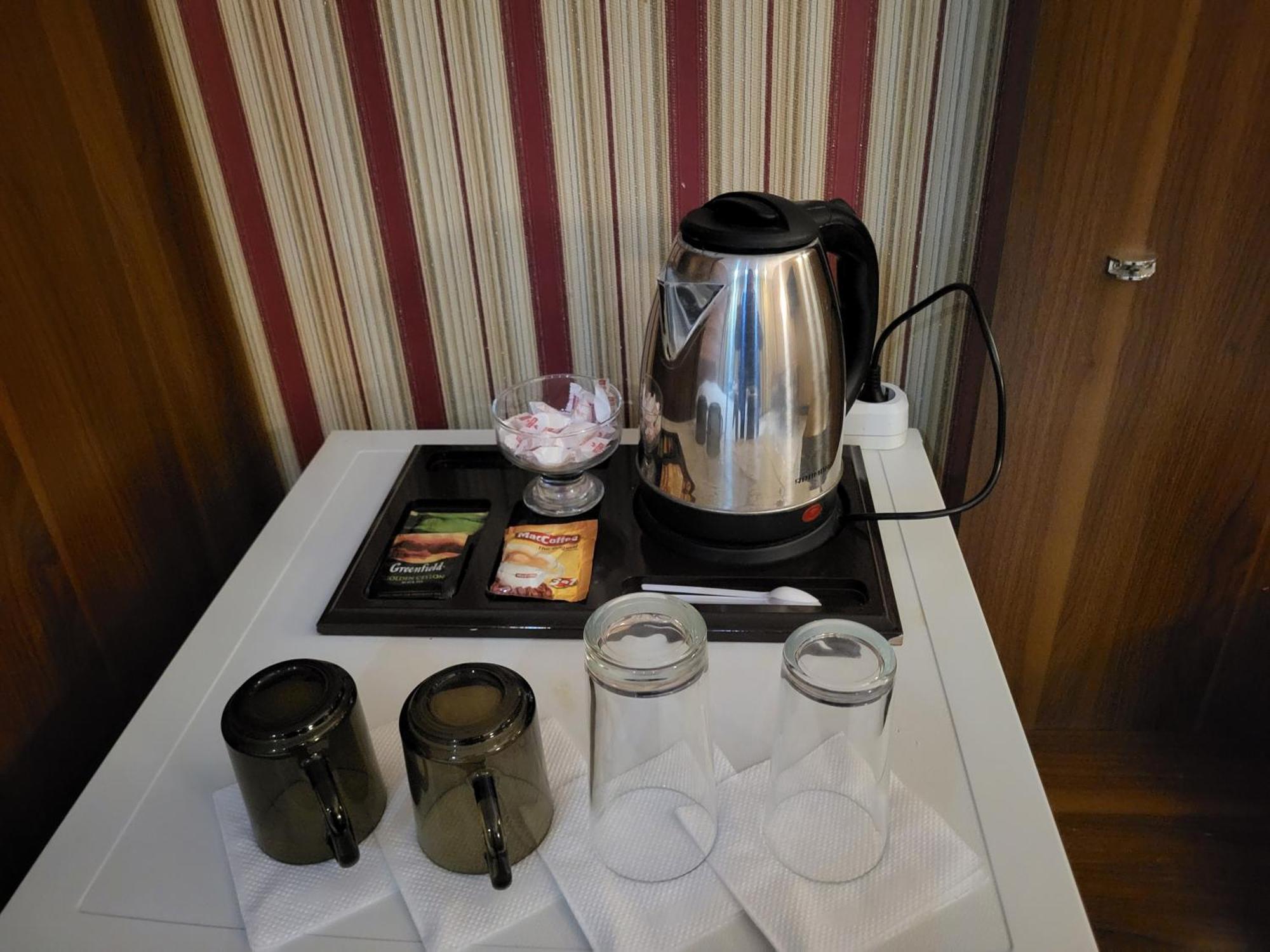 Seoul Hotel Shymkent Eksteriør billede