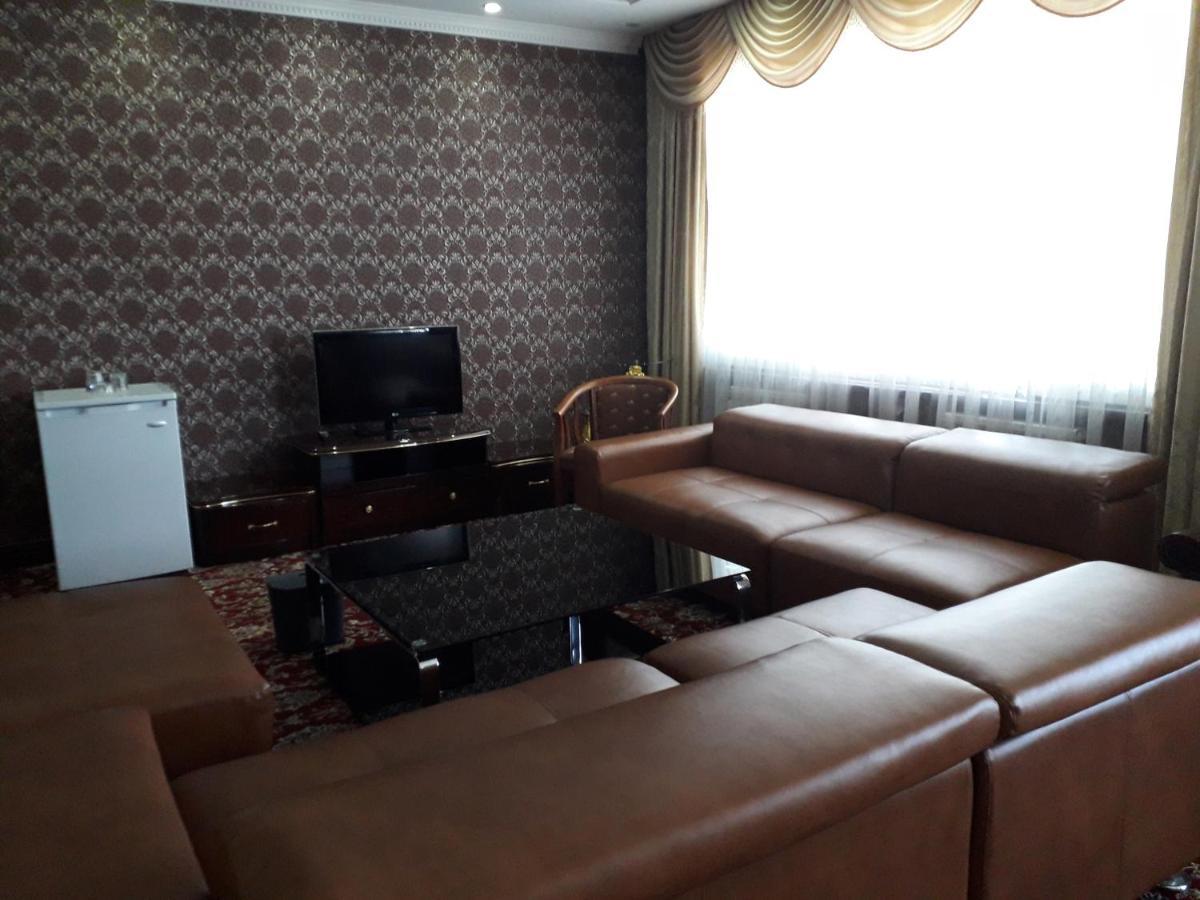 Seoul Hotel Shymkent Eksteriør billede